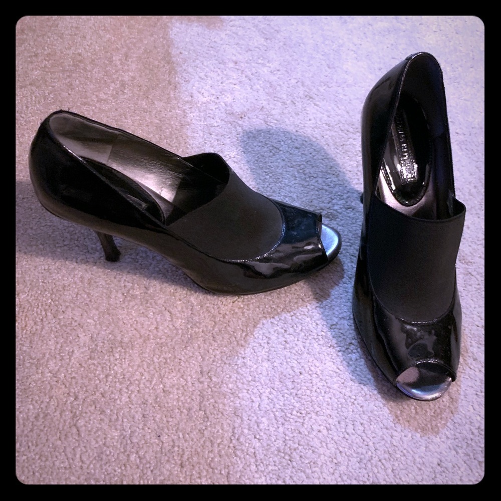 Black patent open toe bootie, size 9.5